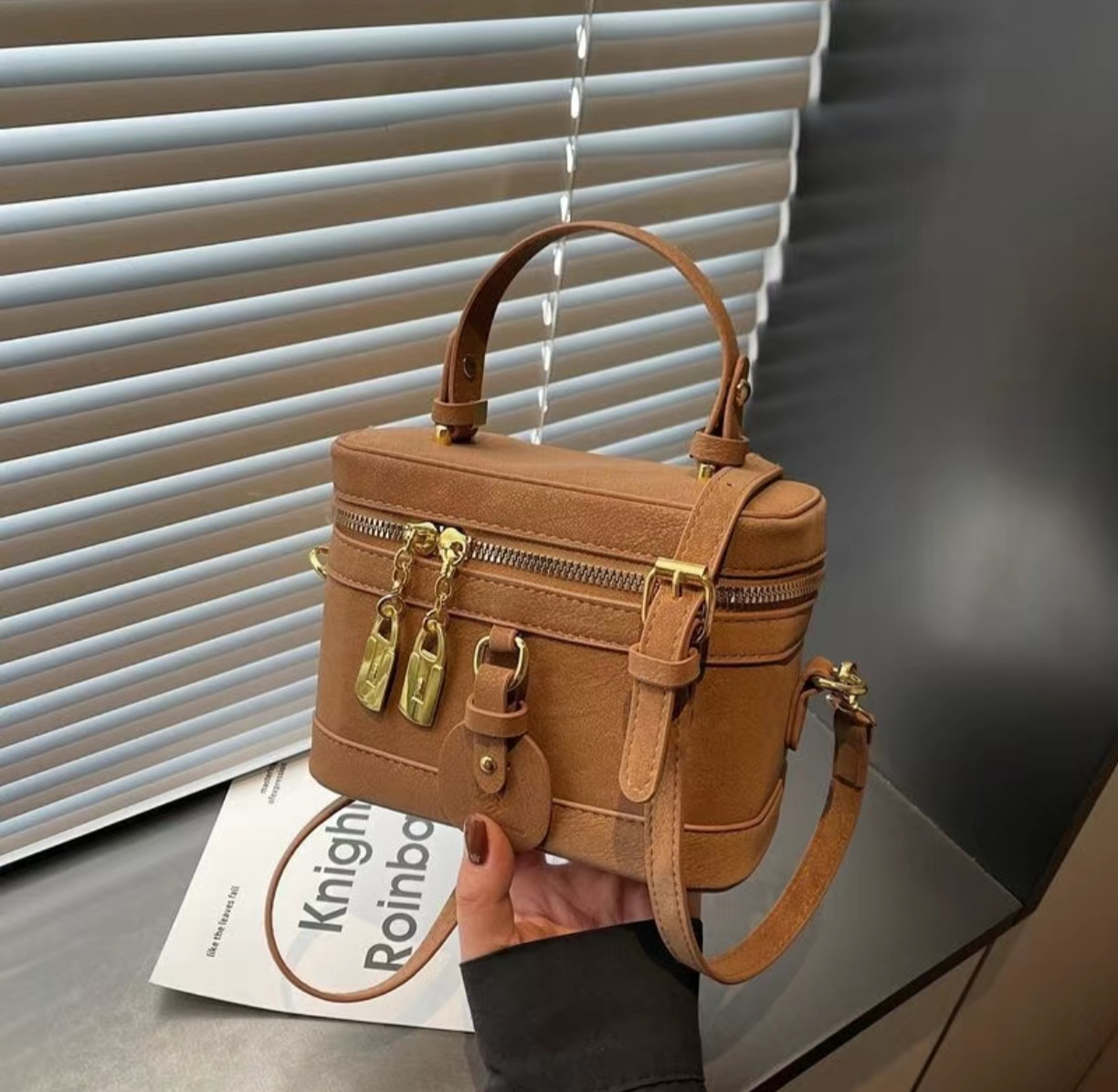 Women Bags 2026 Trends - Borsa a tracolla piccola Niche Mini