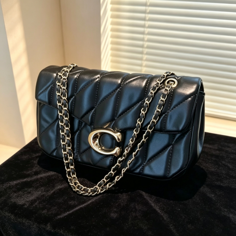 Women Bags 2026 Trends - Borsa a tracolla piccola 2025 Small