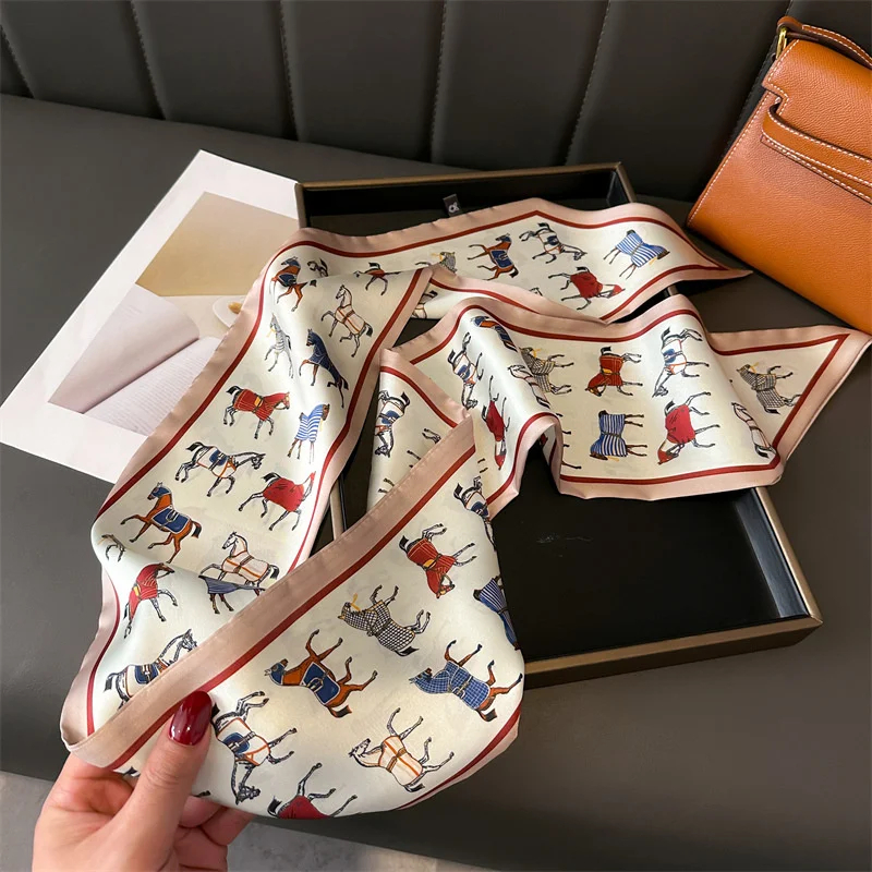 Nuova Sciarpa 2026 con Design  - Women Bags 2026 Trends recensione e prezzo