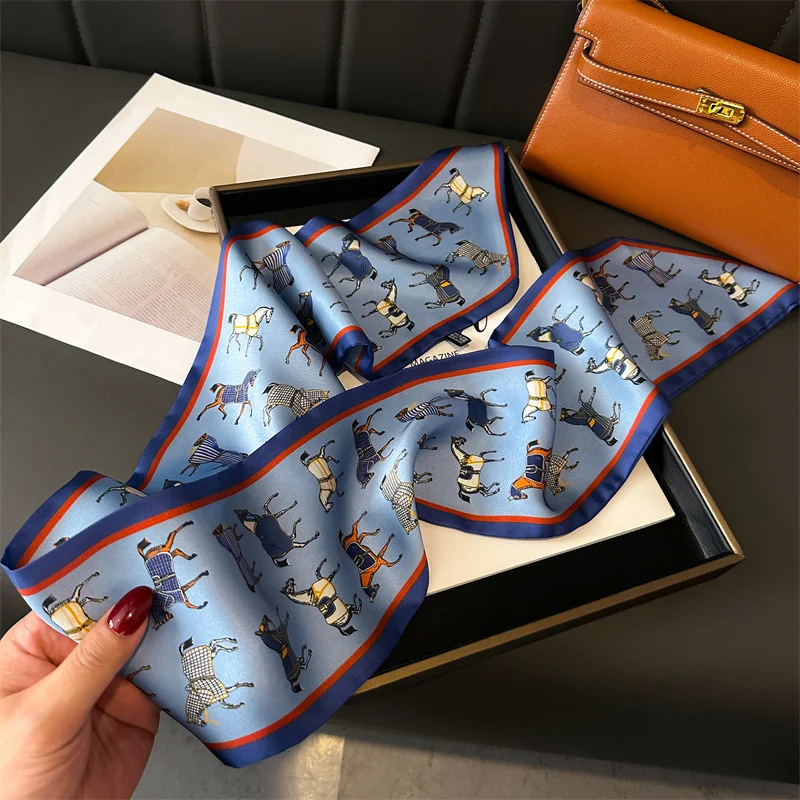 Nuova Sciarpa 2026 con Design  - Women Bags 2026 Trends recensione e prezzo