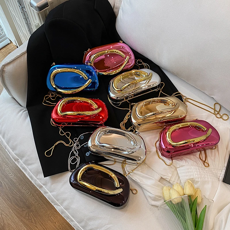 Pochette con scatola di chiusu - Women Bags Gold recensione e prezzo