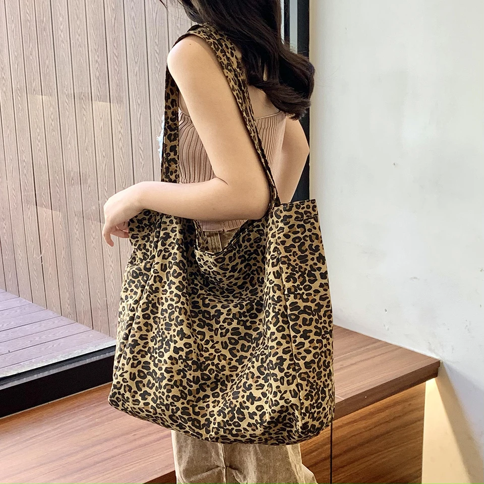 Borse tote da donna Hasp in te - Women Bags In Sale recensione e prezzo