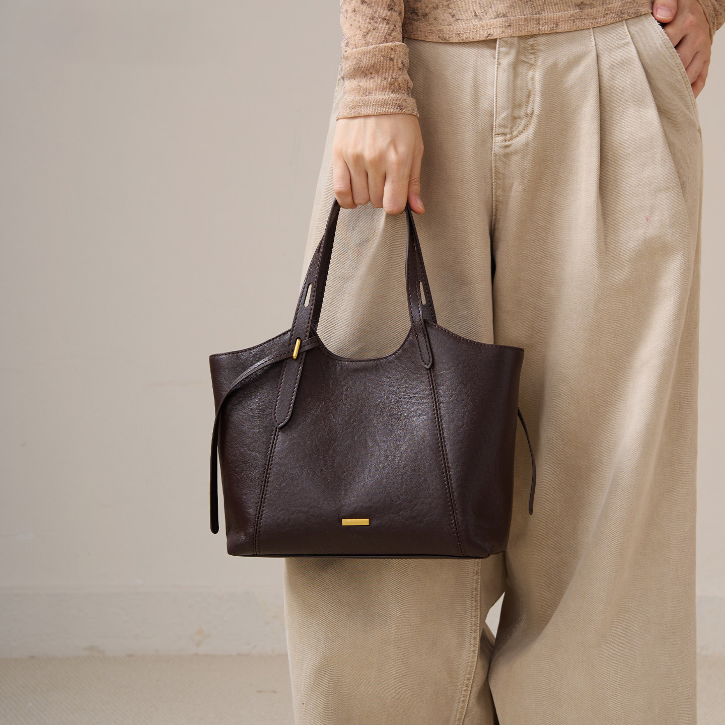Borsa a Spalla di Lusso in Ver - Women Bags Gold recensione e prezzo