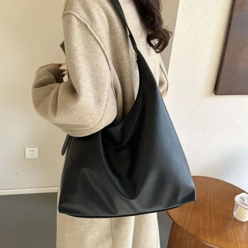 Borsa tote in pelle moda per d - Women Bags Trend 2025 recensione e prezzo