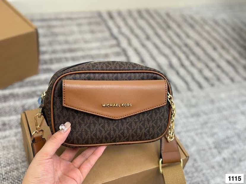 Borsa a Tracolla Michael Kors  - Women'S Bags Of Michael Kors recensione e prezzo