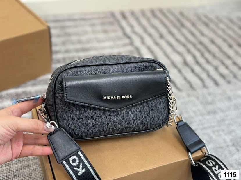 Borsa a Tracolla Michael Kors  - Women'S Bags Of Michael Kors recensione e prezzo